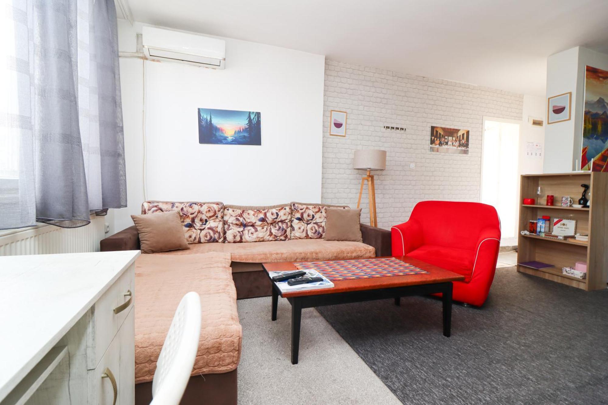 Fantazy Apartment Main Square Скопье Экстерьер фото